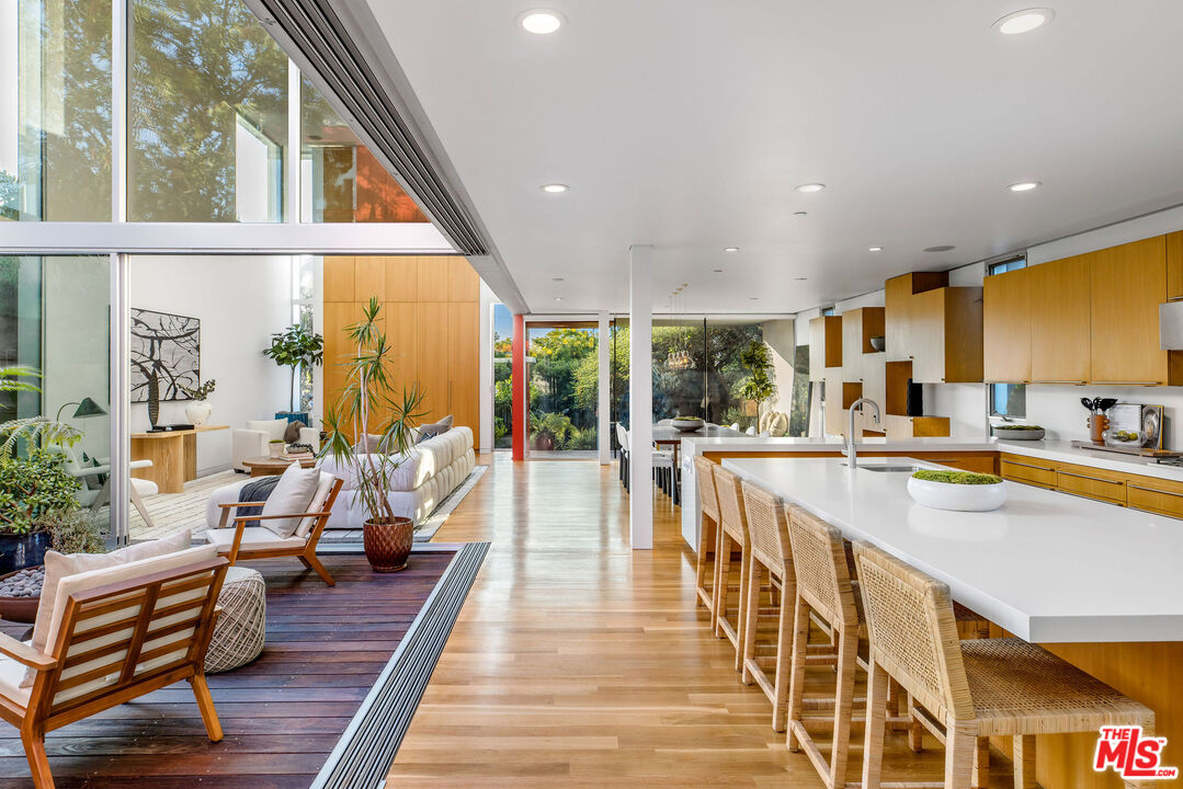 MLS #25578939 image #7