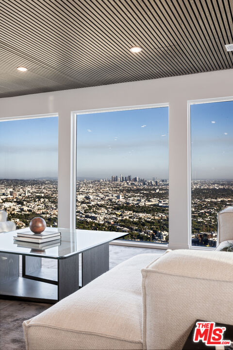 MLS #25579839 image #27