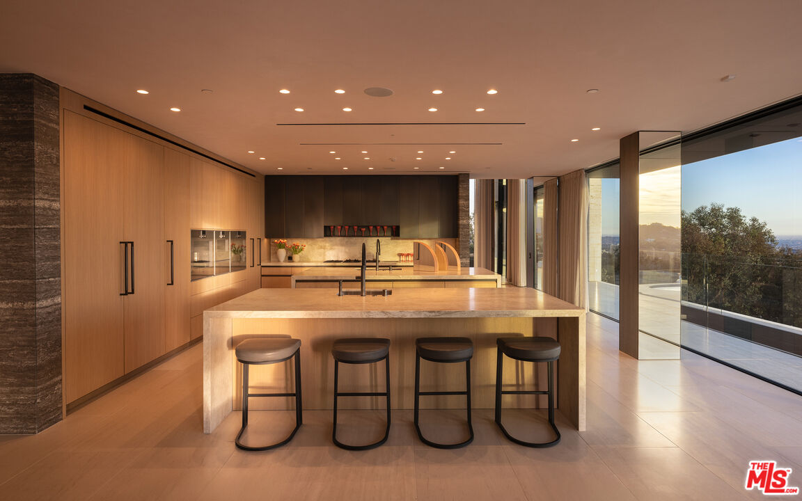 MLS #25580653 image #9