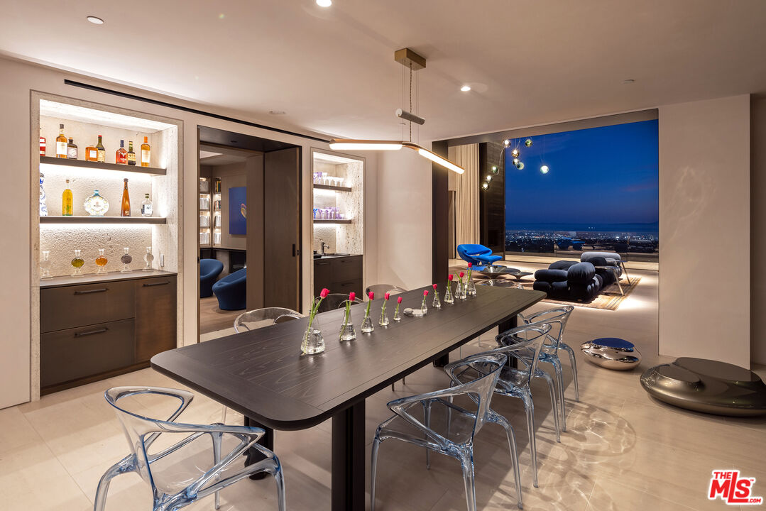 MLS #25580653 image #19