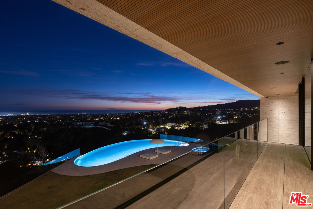 MLS #25580653 image #22