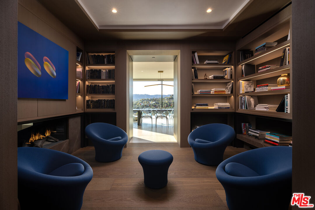 MLS #25580653 image #8