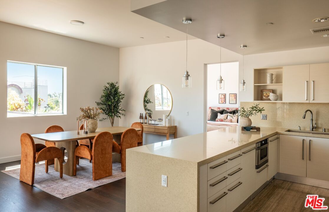 MLS #25581175 image #11