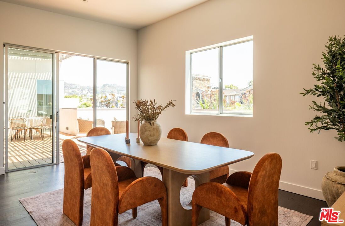 MLS #25581175 image #14