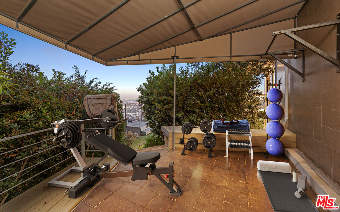 MLS #25581661 image #16