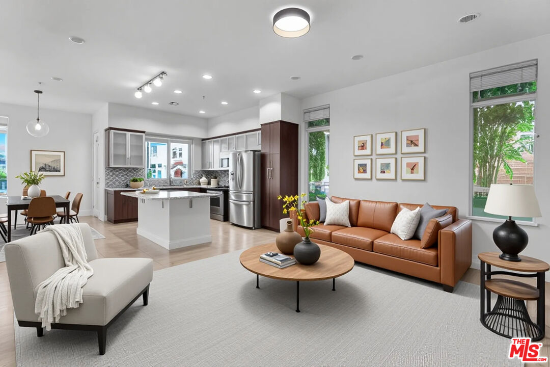 MLS #25581663 image #1