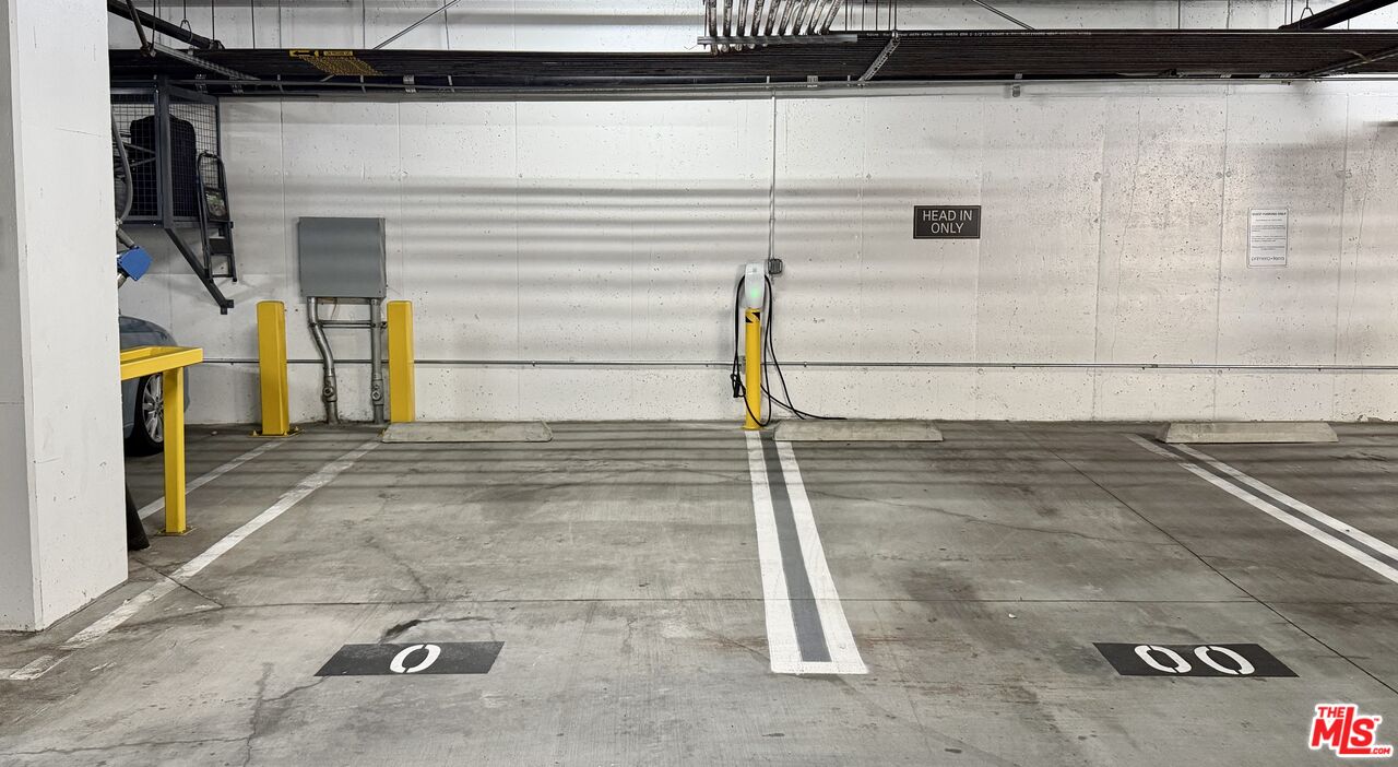 MLS #25581663 image #21