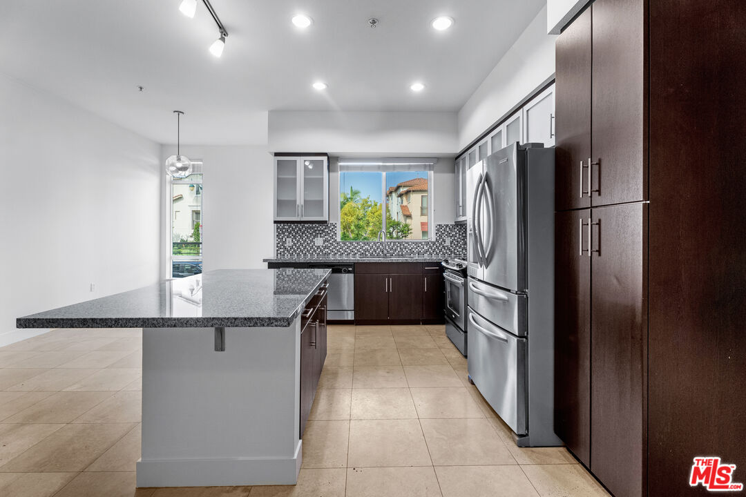 MLS #25581663 image #4