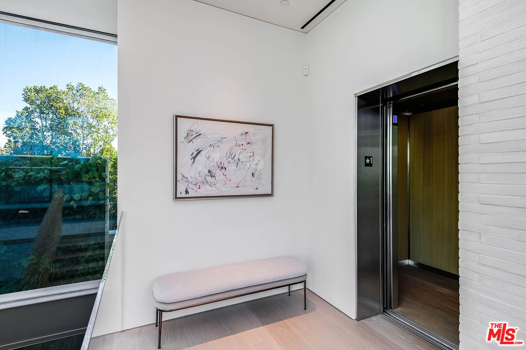 MLS #25581759 image #18