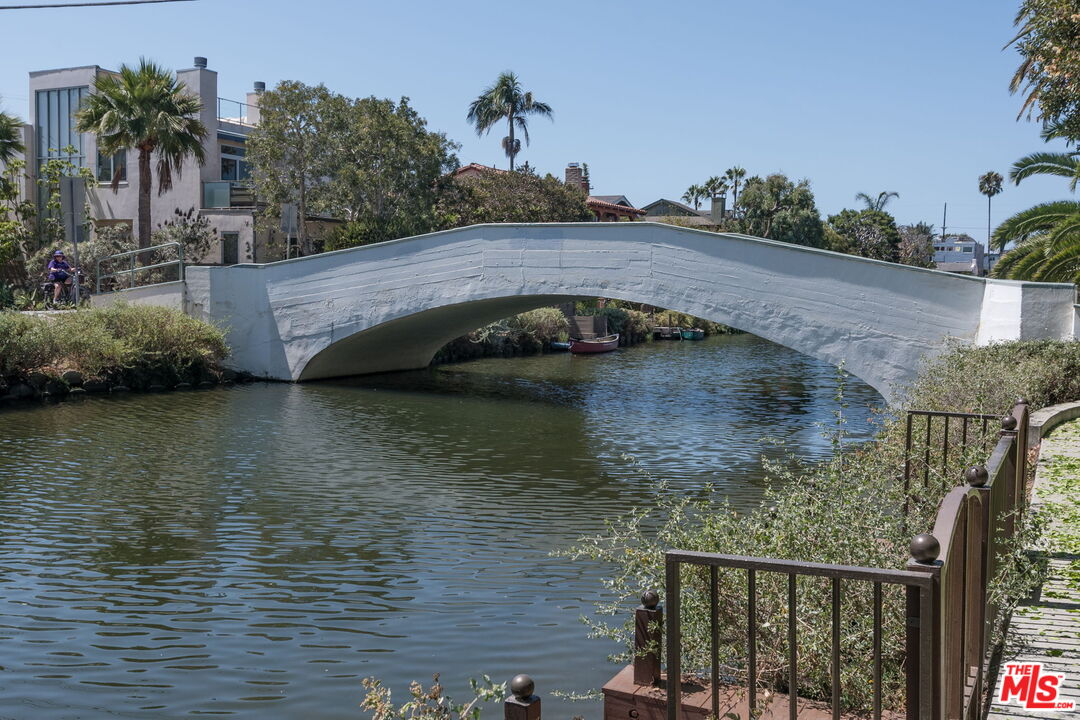 MLS #25582413 image #53