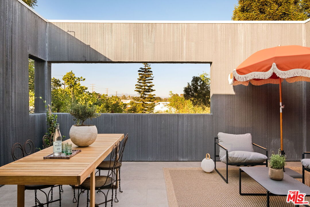 MLS #25584147 image #14