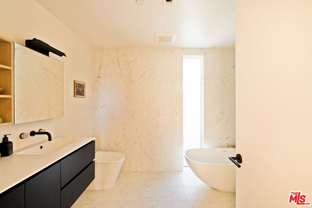 MLS #25584147 image #48