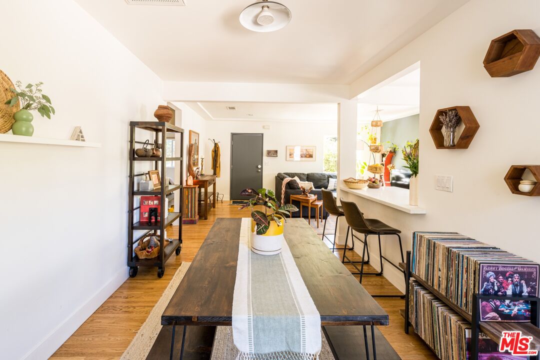 MLS #25585629 image #14