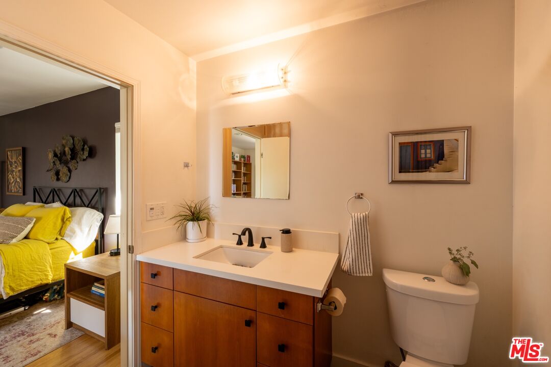 MLS #25585629 image #21