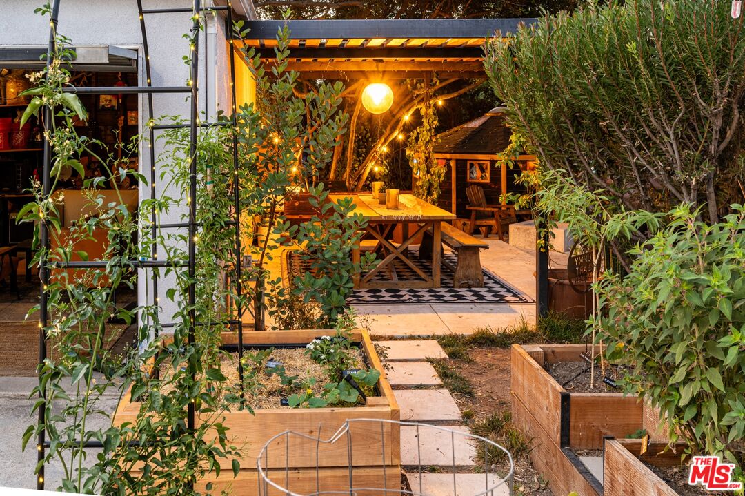 MLS #25585629 image #35