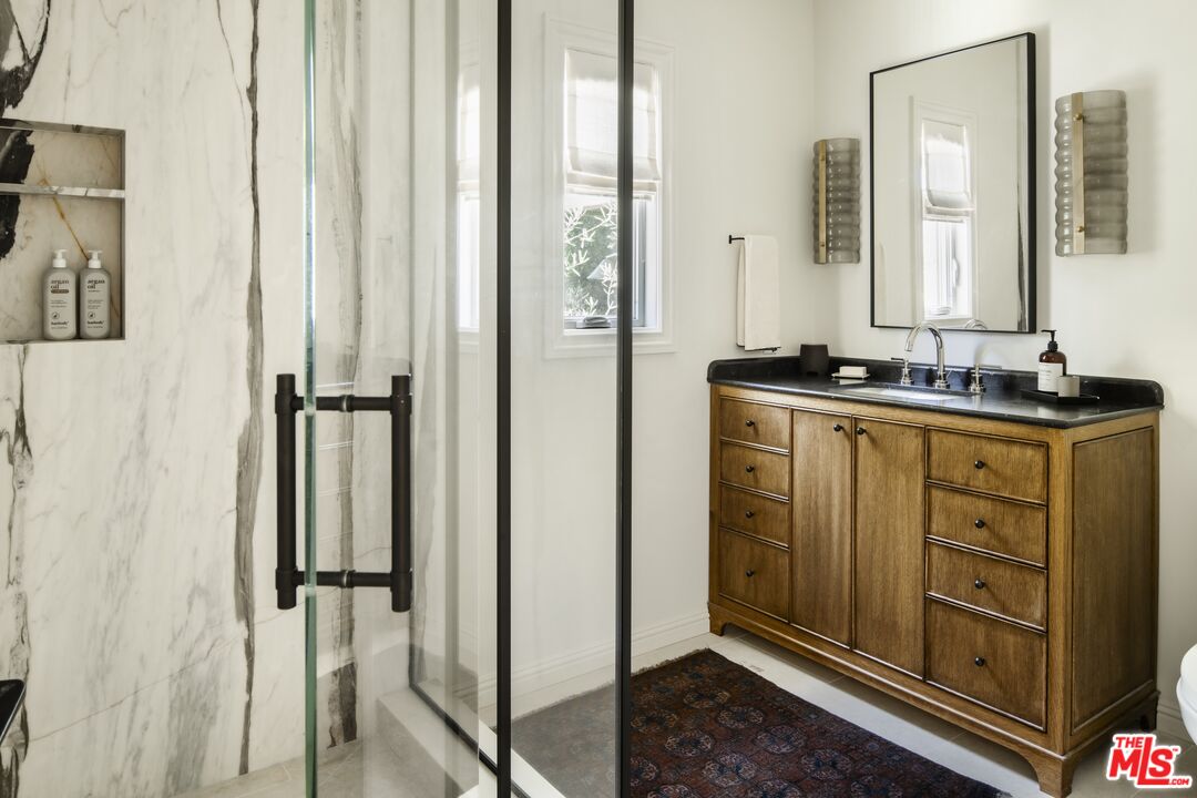 MLS #25585655 image #20