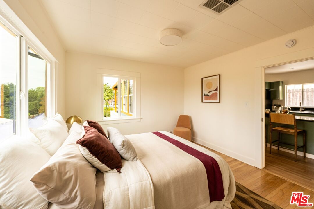 MLS #25585711 image #15