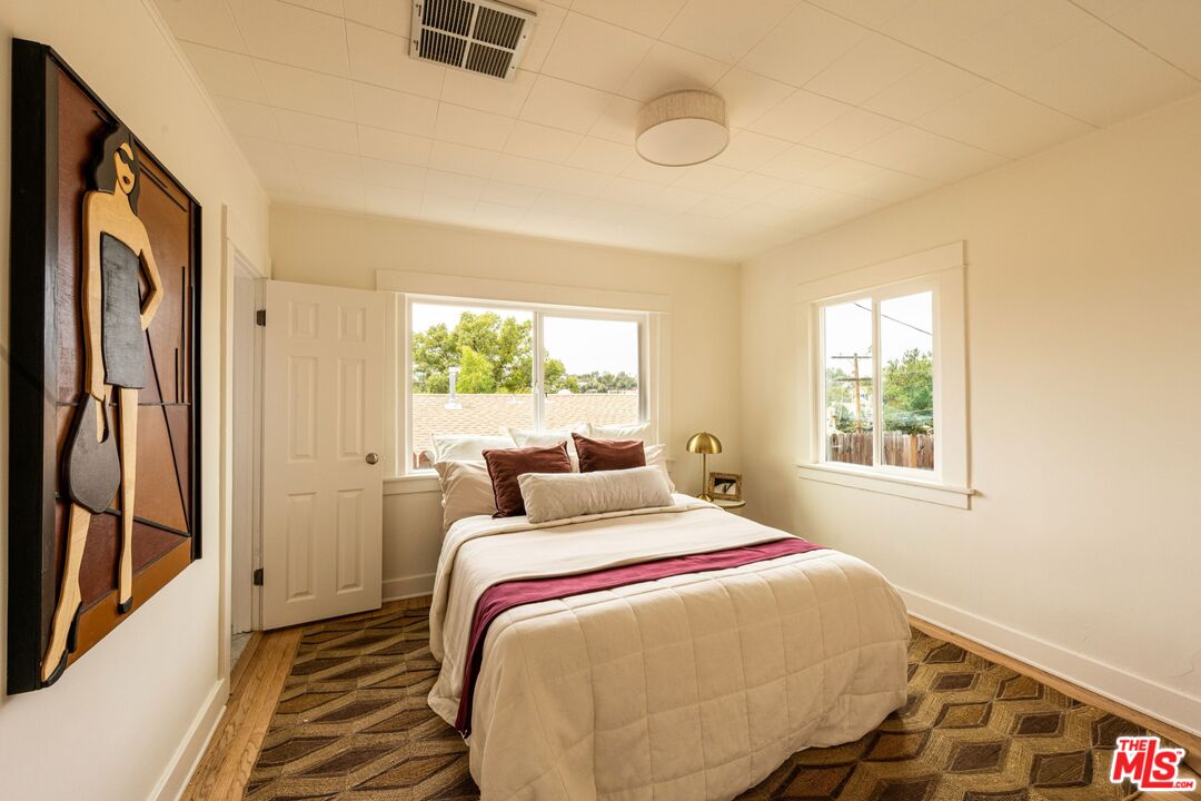 MLS #25585711 image #16