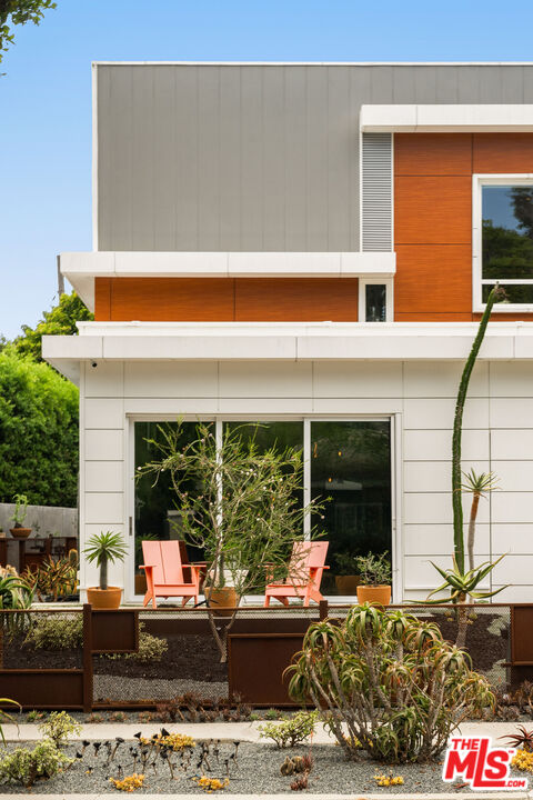 MLS #25585915 image #7