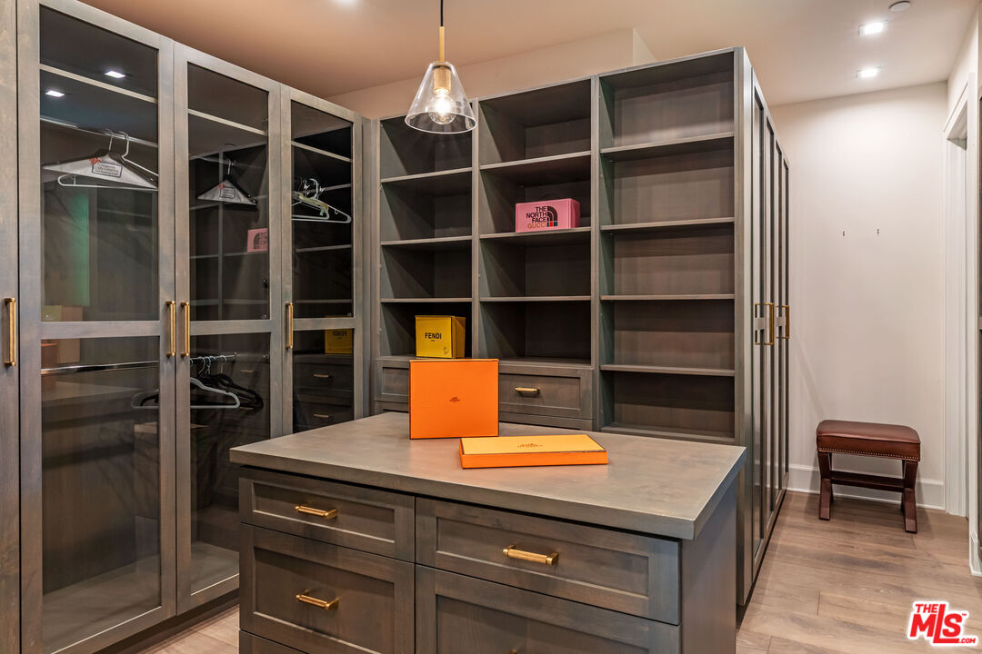 MLS #25559753 image #23