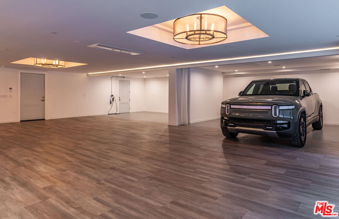 MLS #25559753 image #49