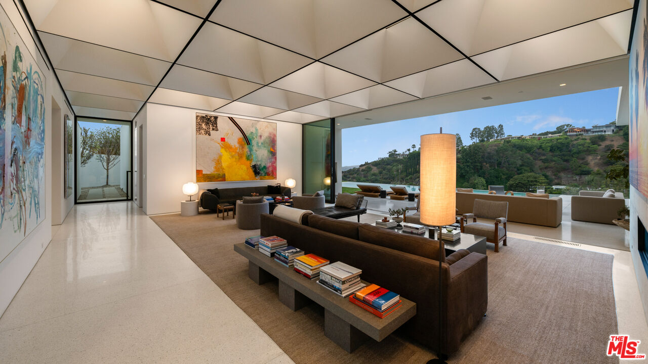 MLS #25586149 image #5