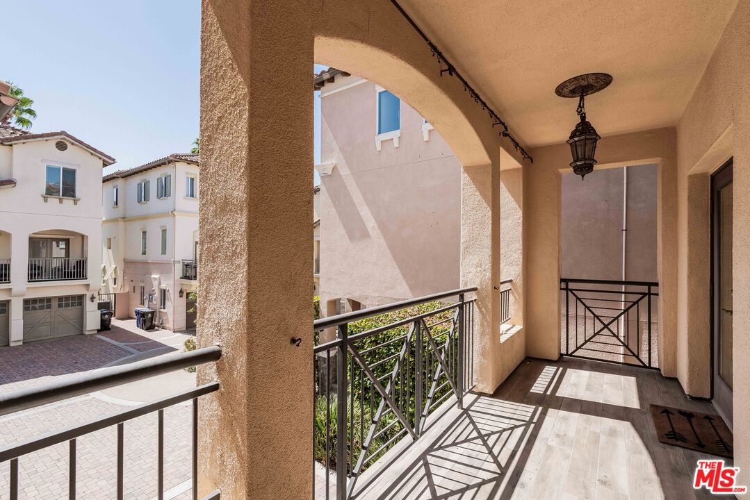 MLS #25586973 image #26