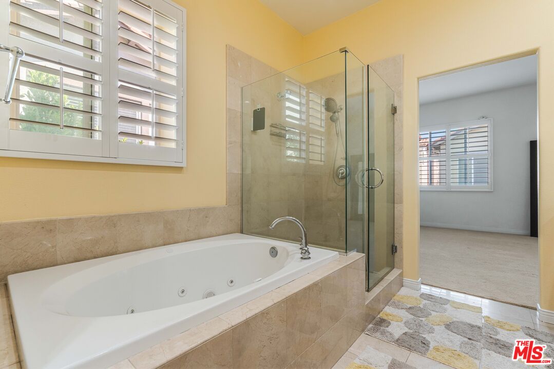 MLS #25586973 image #31