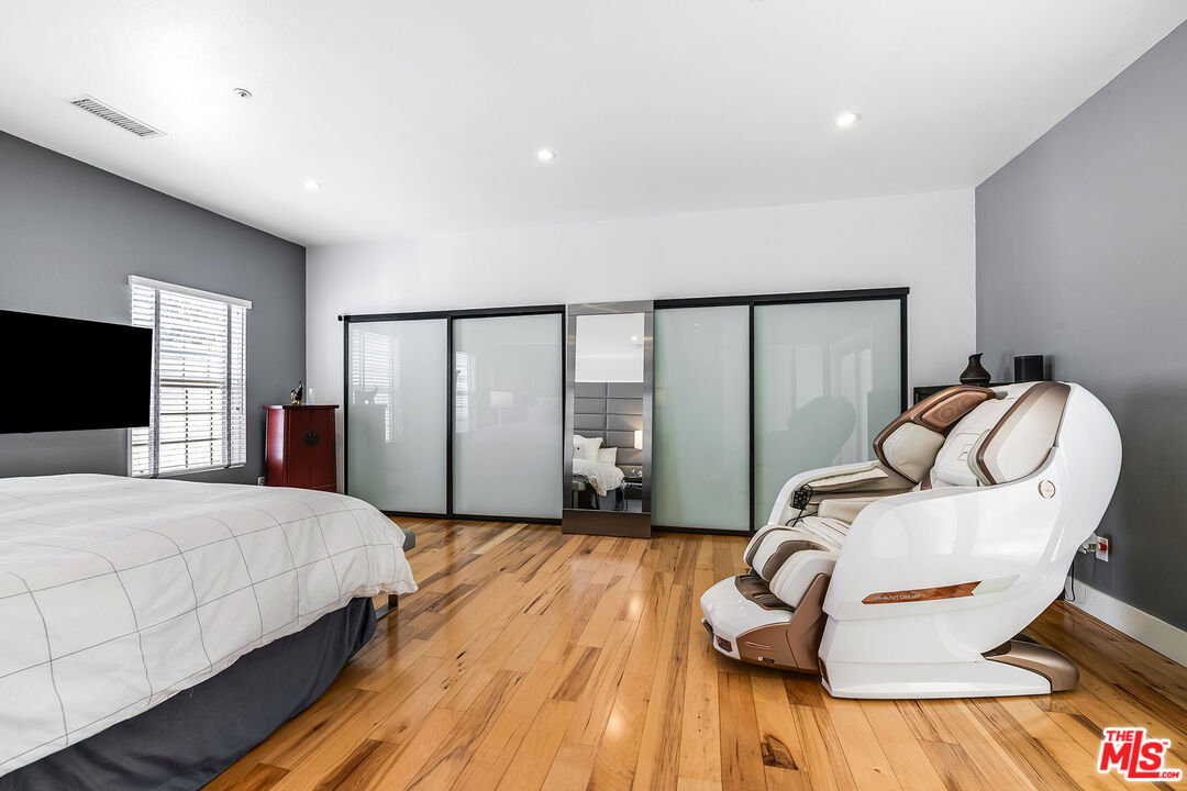 MLS #25587161 image #26