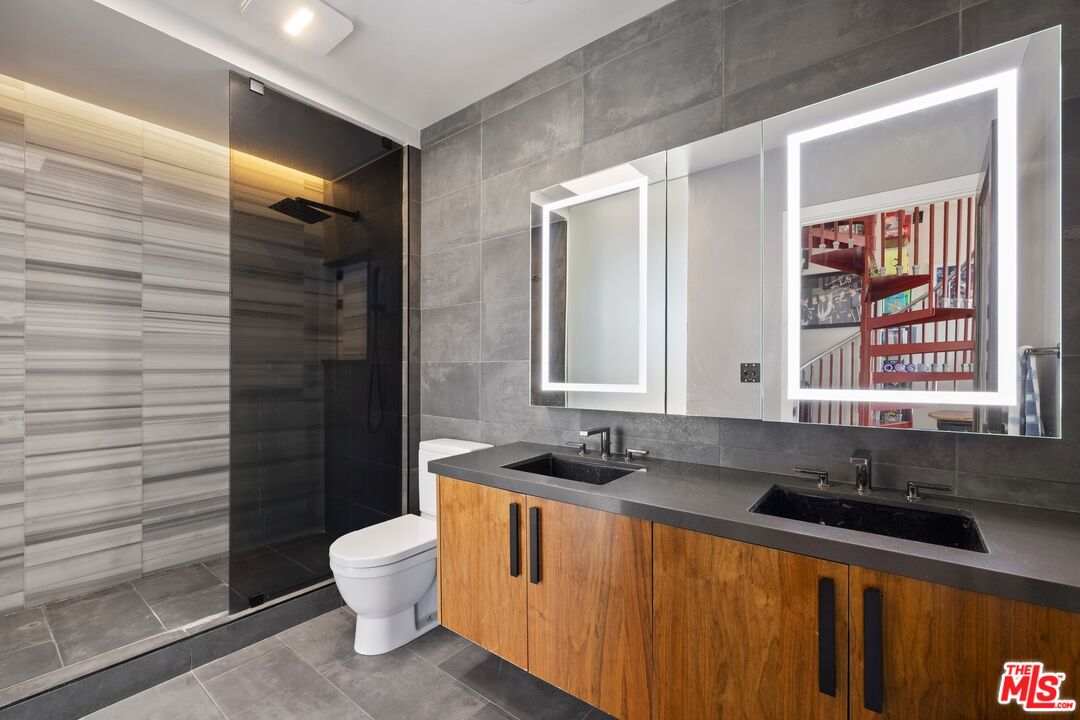 MLS #25587331 image #9