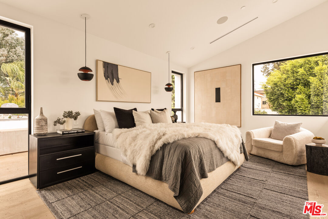 MLS #25587365 image #10