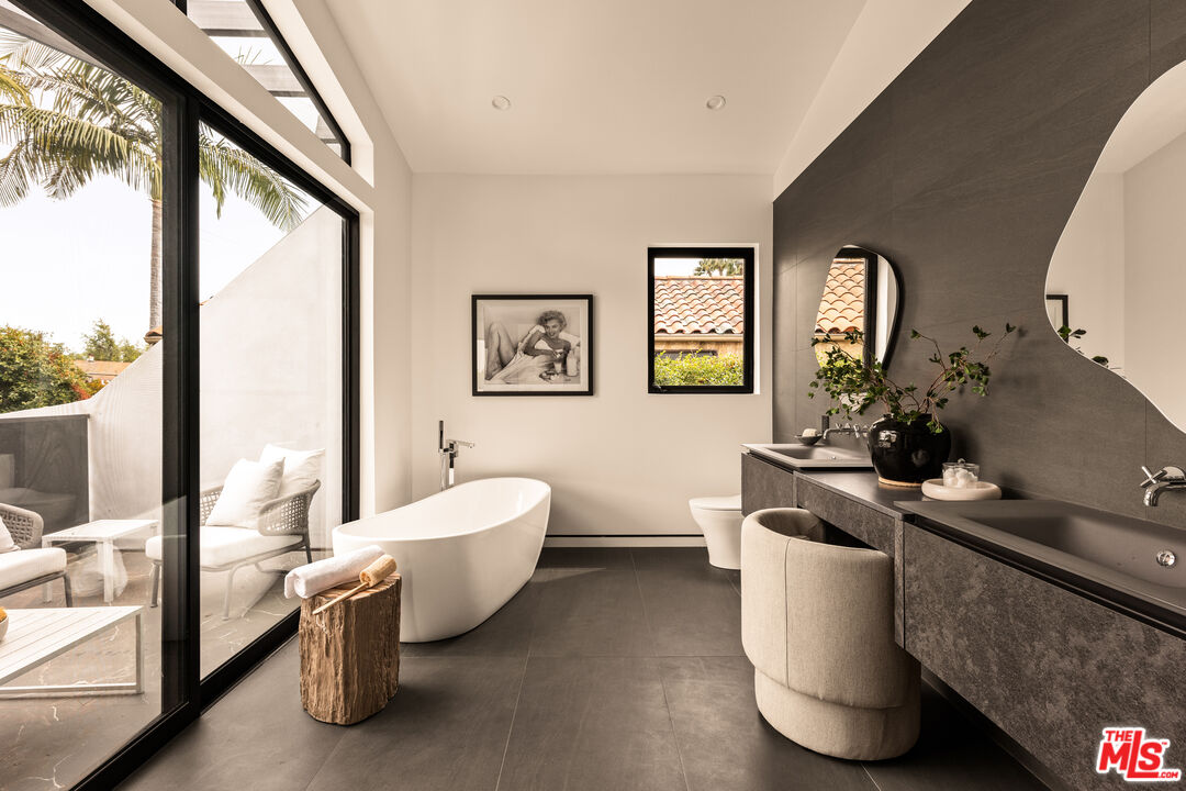 MLS #25587365 image #11