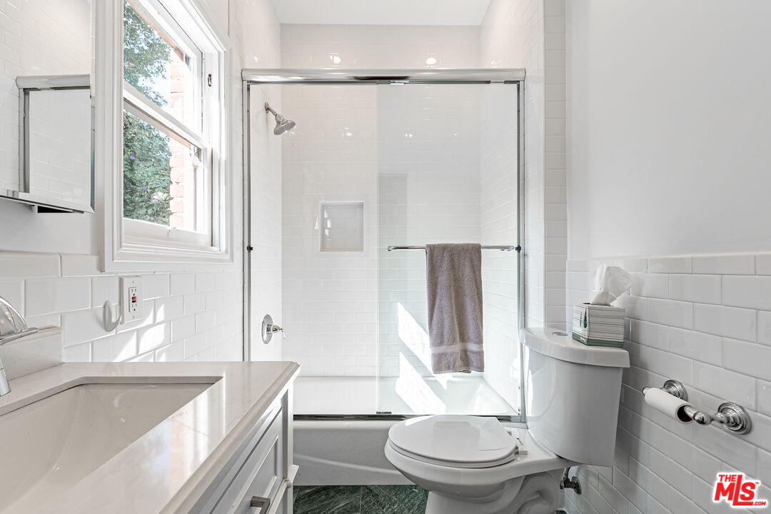 MLS #25588025 image #21