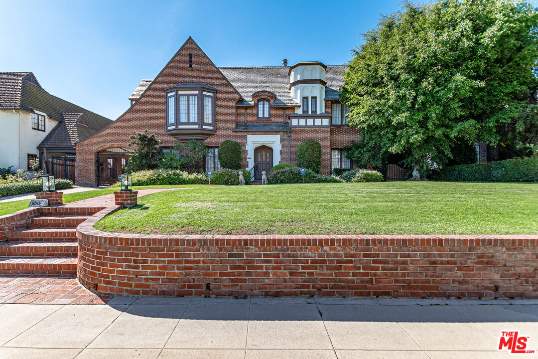 MLS #25588025 image #0