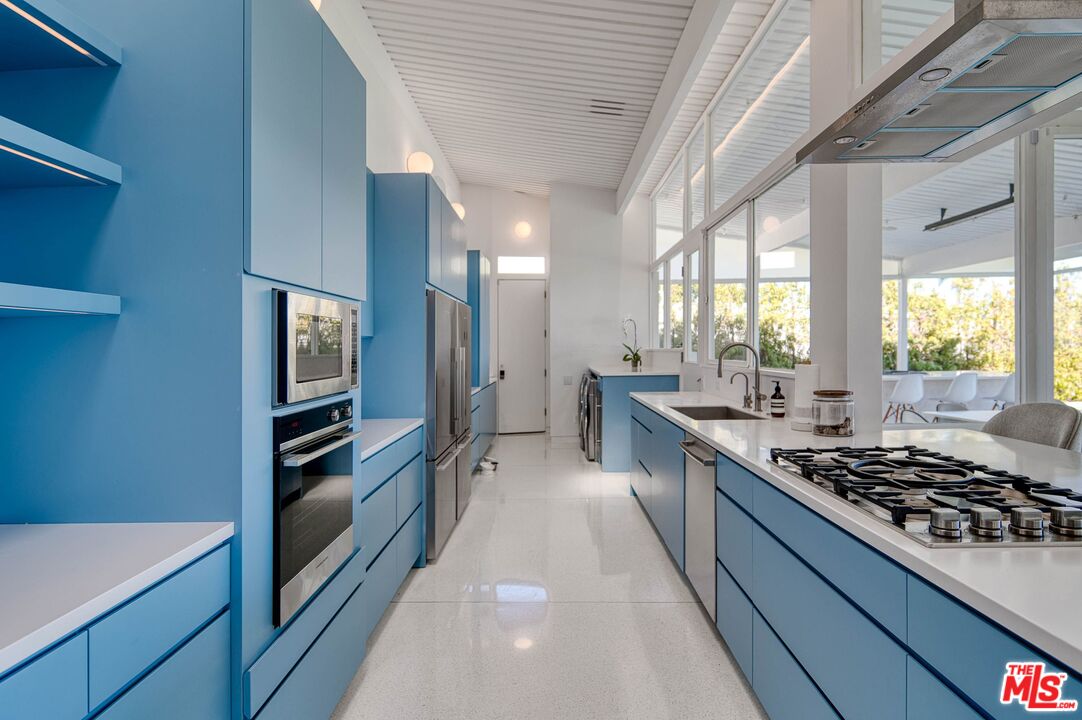 MLS #25588447 image #16