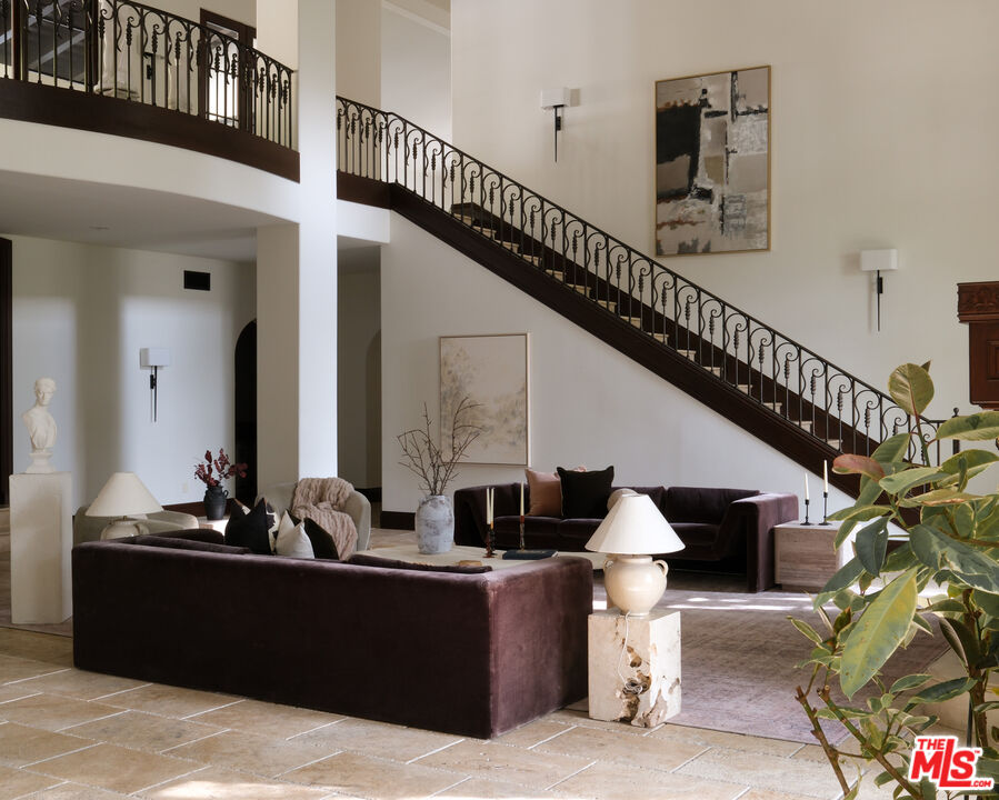 MLS #25588639 image #3