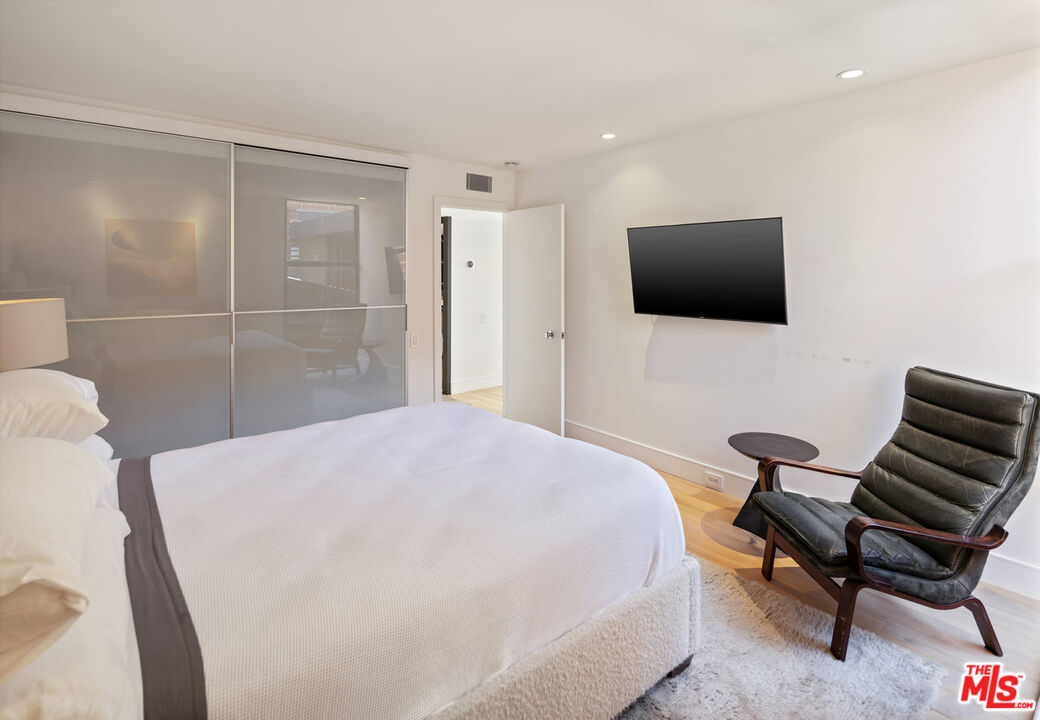 MLS #25589825 image #34