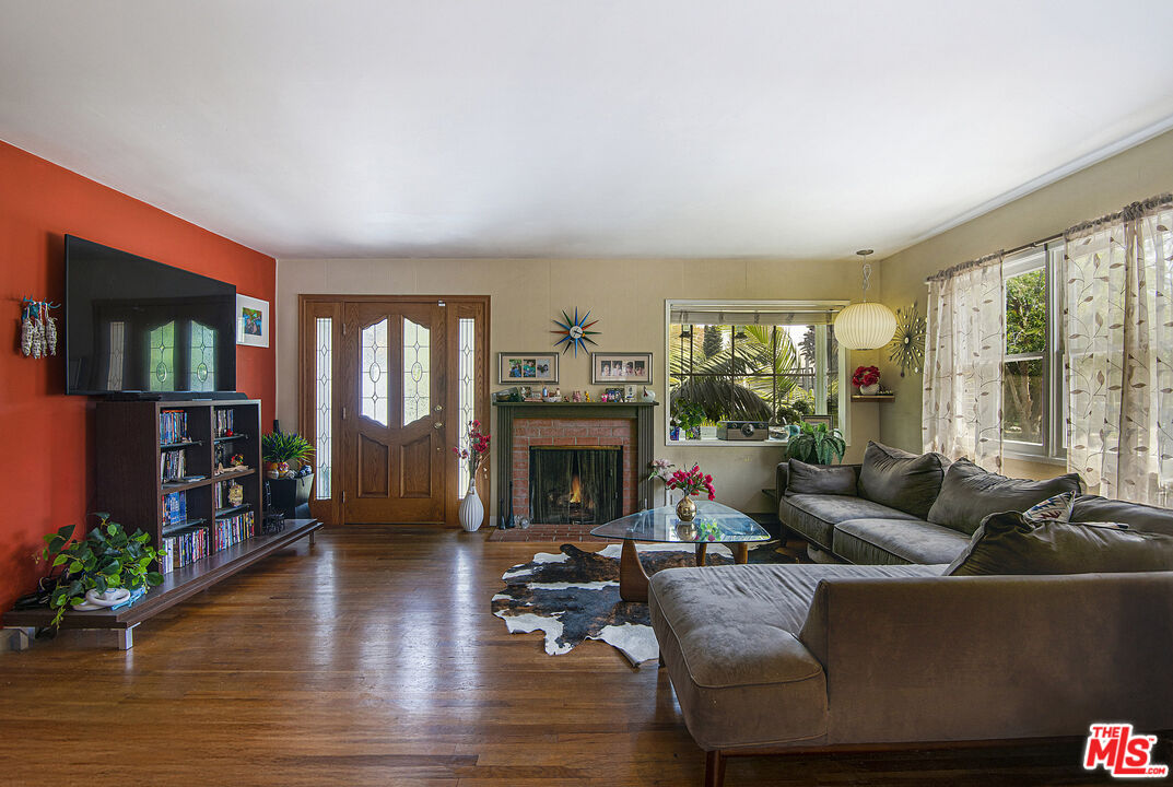 MLS #25590261 image #5