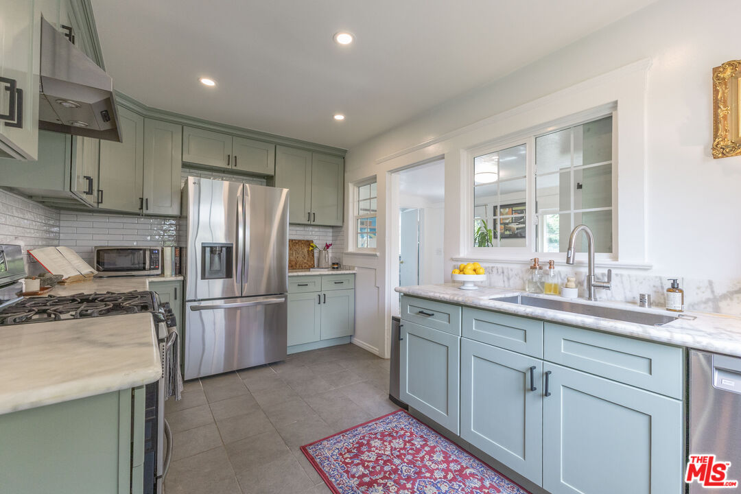 MLS #25590405 image #10