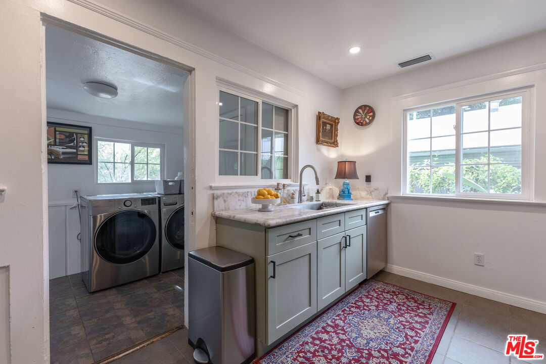 MLS #25590405 image #11