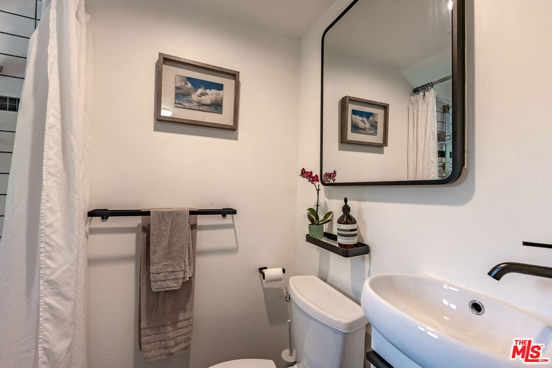 MLS #25590405 image #15