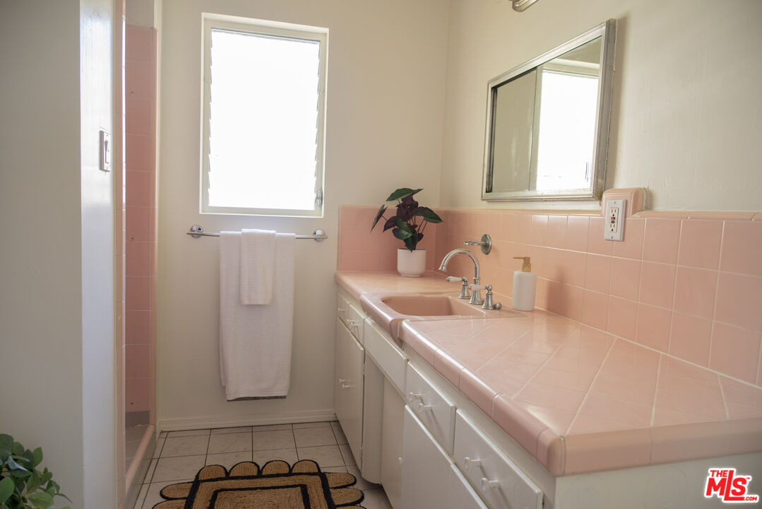 MLS #25590479 image #23