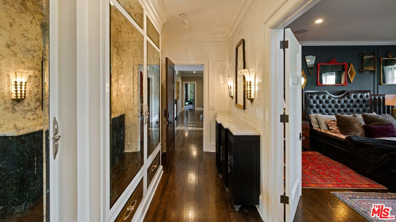 MLS #25590629 image #23