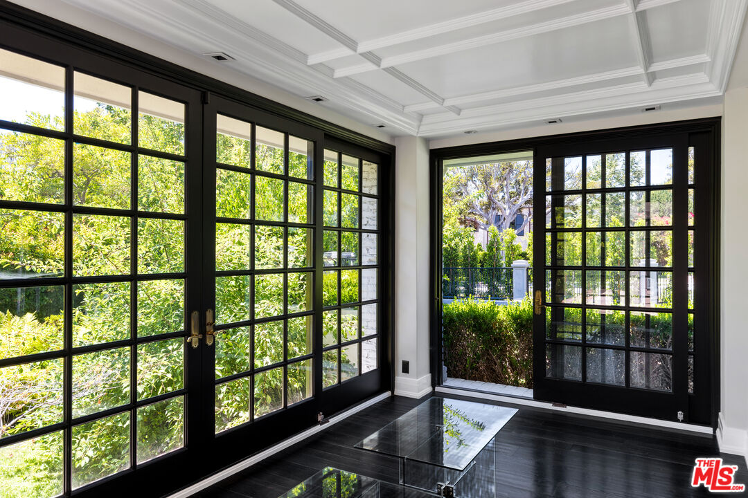 MLS #25591407 image #17