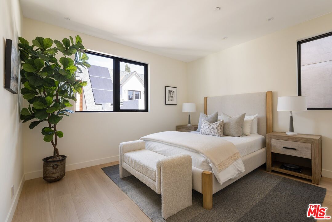 MLS #25591495 image #15