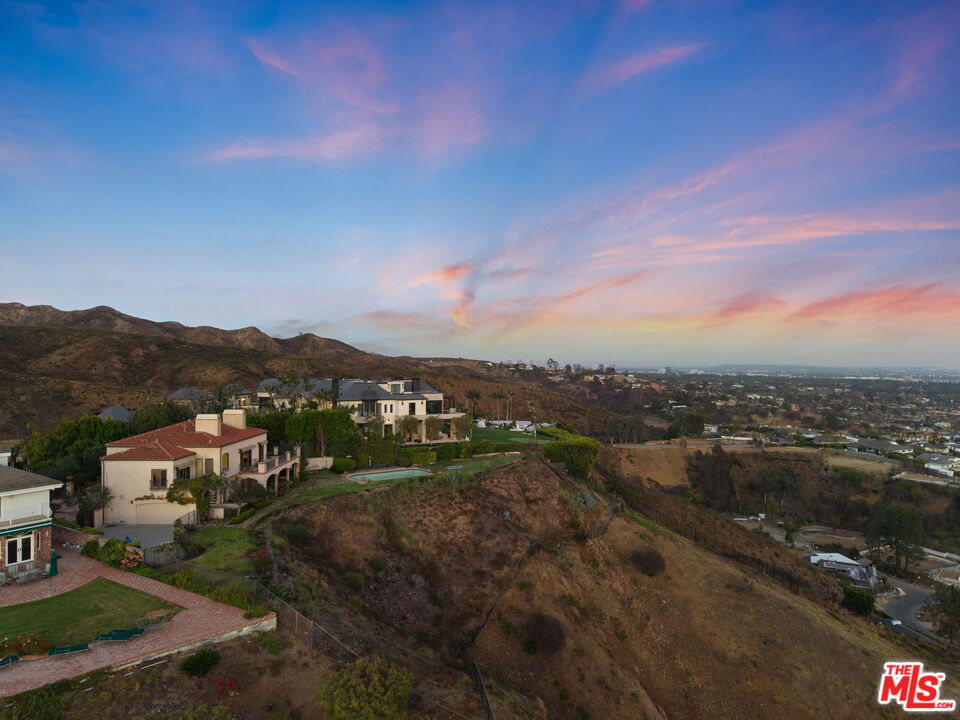 MLS #25591543 image #15