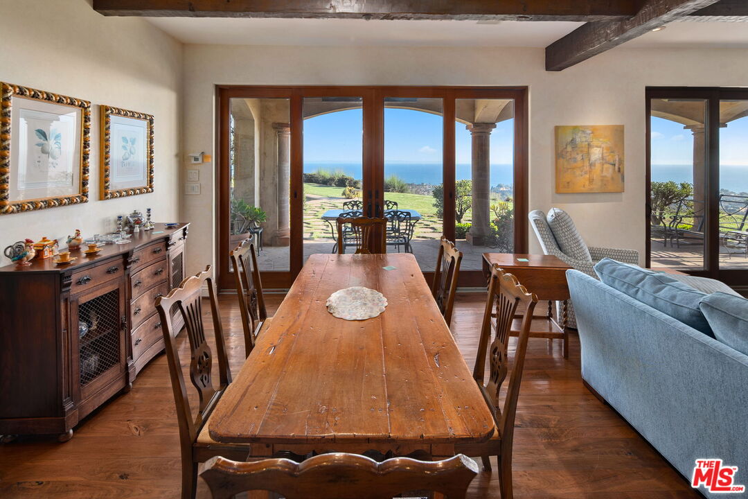 MLS #25591543 image #21