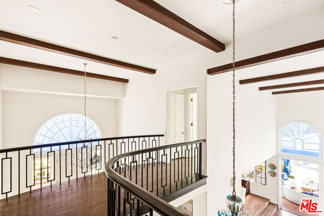 MLS #25592539 image #27