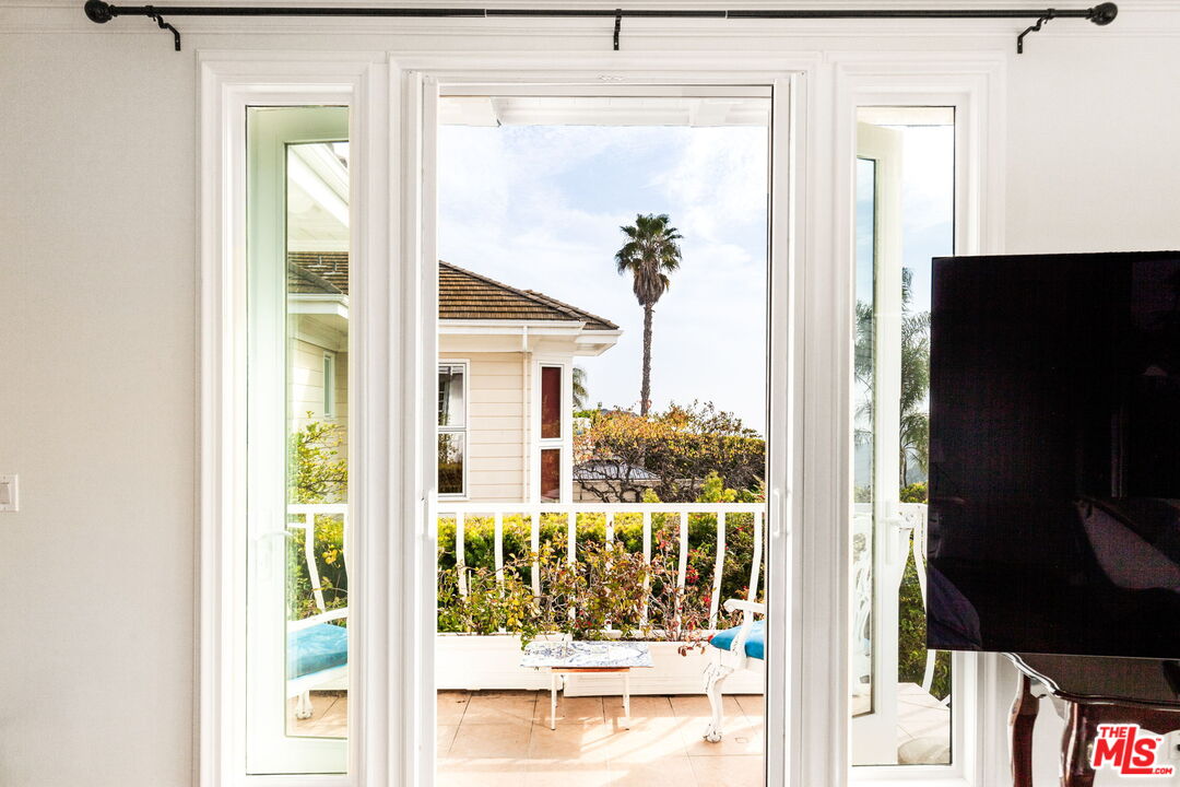 MLS #25592539 image #34