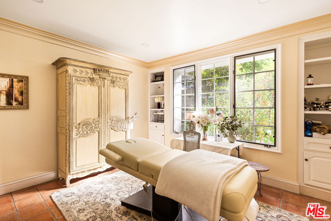 MLS #25592539 image #48